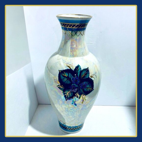 SOLD! - Picture 4 of 13